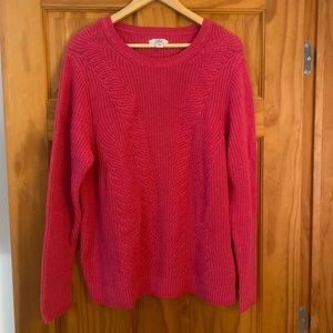 This casual Croft & Barrow sweater in a flattering pink shade is a size XXL.